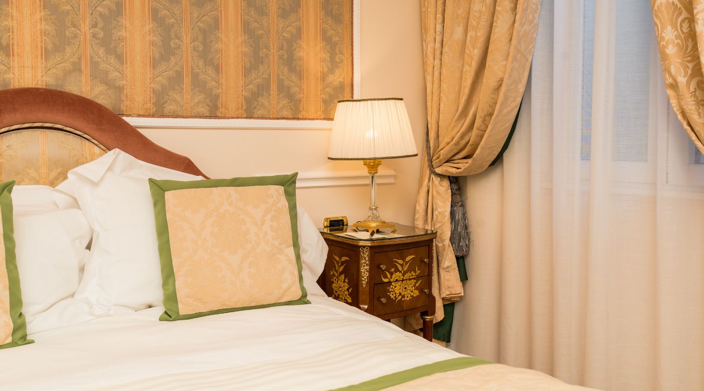 Basic Double Room Queen Bed