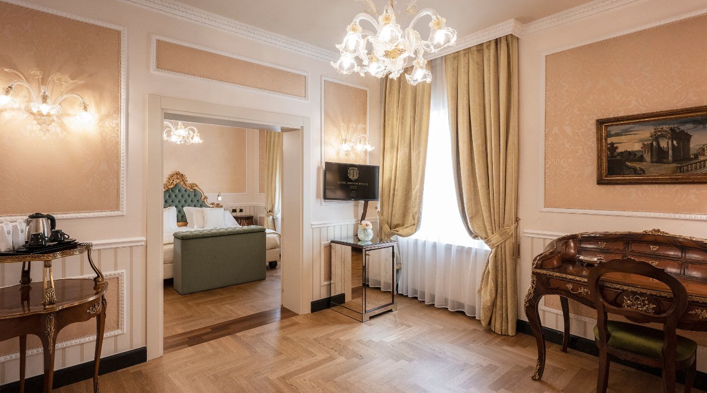Suite | Suites