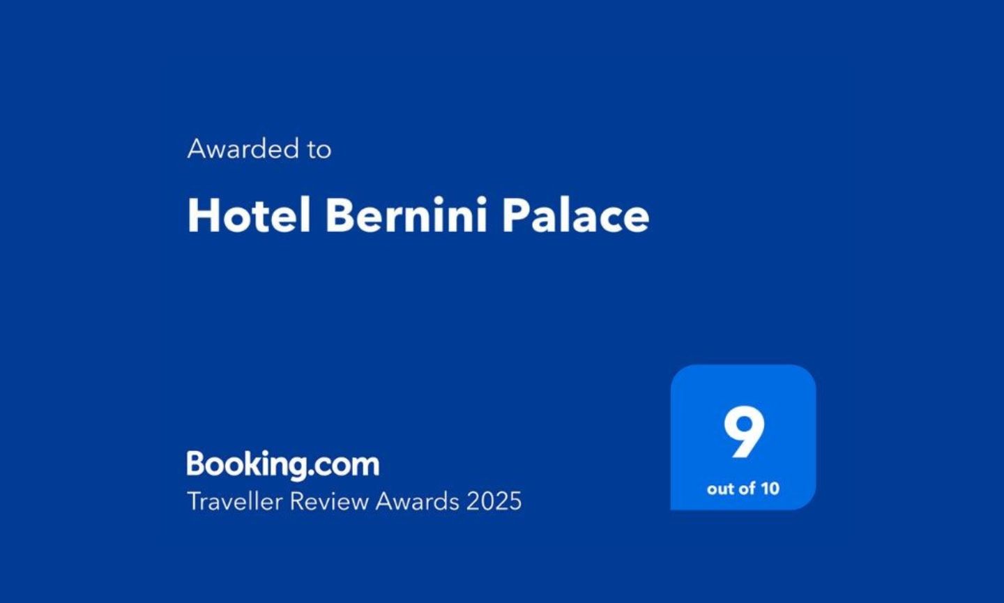 Traveller Review Awards
