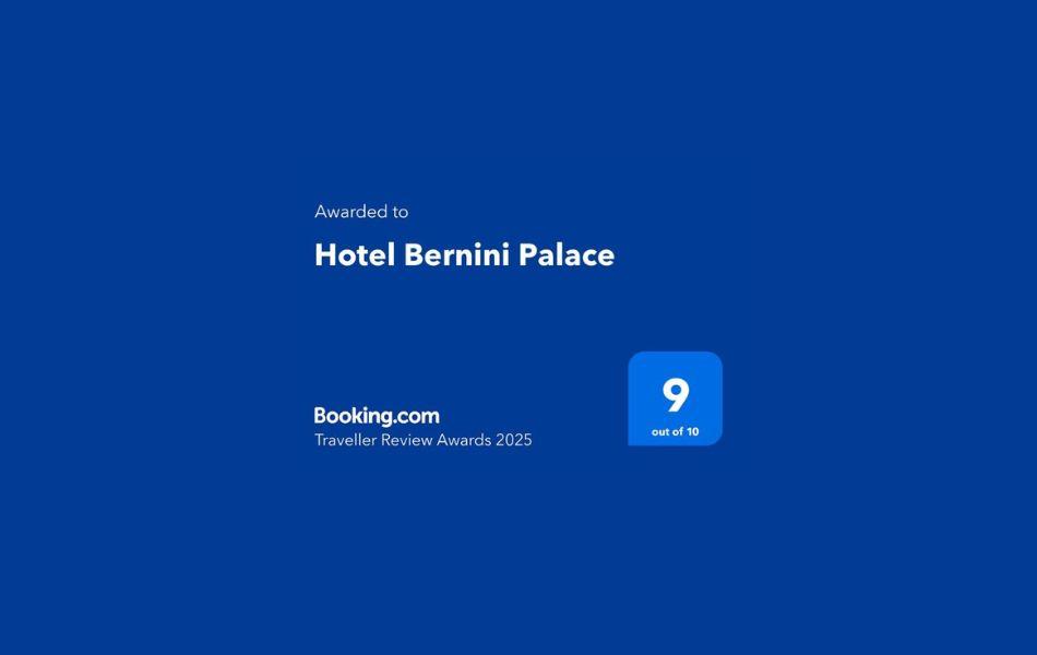 Traveller Review Awards