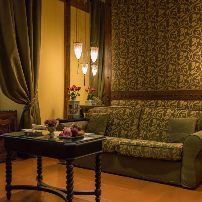 Suite Tuscan Style