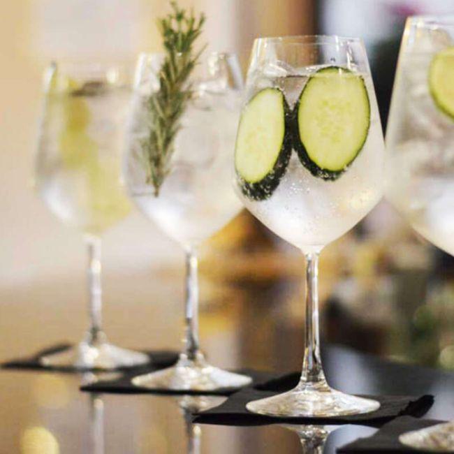 Lounge Bar